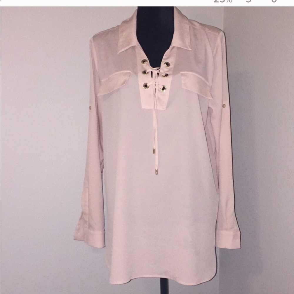 Calvin Klein’s light pink women’s shirt